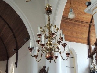 Kroonluchter met engel