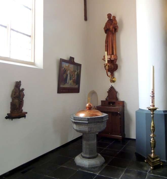 Doopvont Willibrorduskerk Diessen